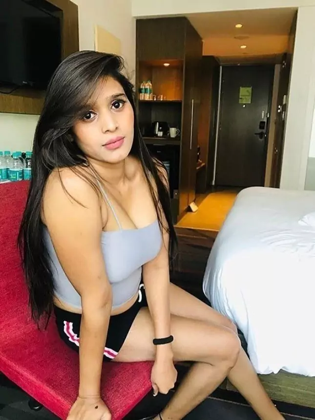 कॉल गर्ल्स सर्विस टिटिलागढ़